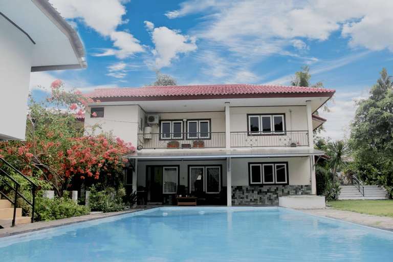 Villa Yosky, Bogor