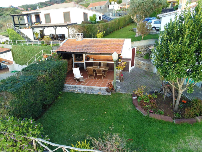 House With 2 Bedrooms in Fajã da Ovelha, With Wonderful sea View, Terr, Calheta