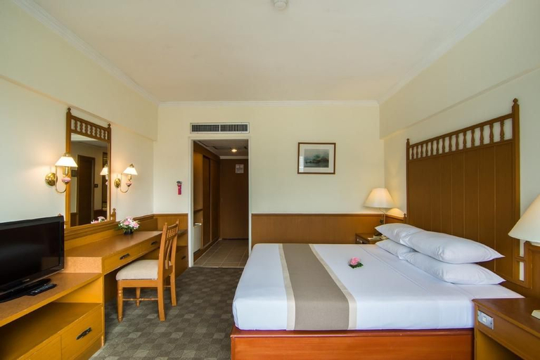 Bedroom 24