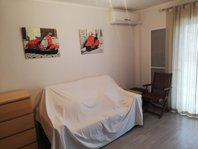 Bedroom 4, 1.estudios Solmar Esc. 4 1º pta 4, Valencia