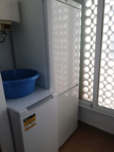 Bathroom 4, Deltamar 25, Valencia