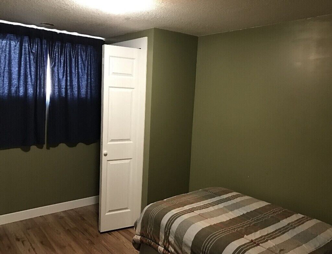 Private Rooms in Central Edmonton, Division No. 11