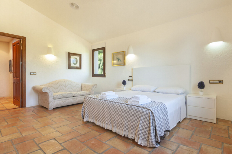 Bedroom 4, Granja, Alicante
