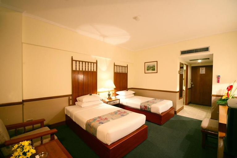 Bedroom 25