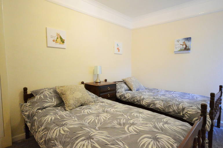Bedroom 2, 16 Florence Road, Isle of Wight