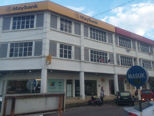 Kemaman Lodge & Cafe - Hostel, Kemaman