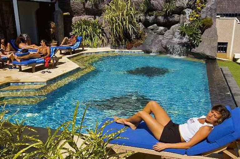 Manta Ray Bay Resort, 