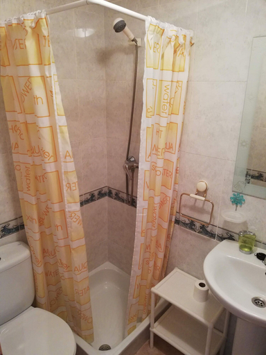 Bathroom 4, Parquemar III - IV, Valencia