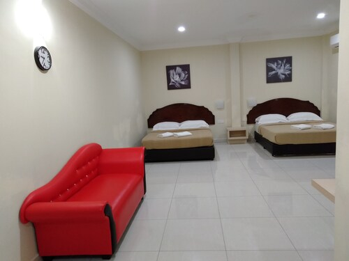 dR ROZMEY HOTEL, Kubang Pasu