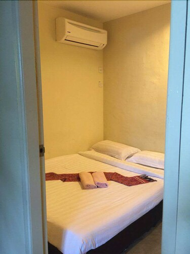 Always Growing 79 Guesthouse, Kuching