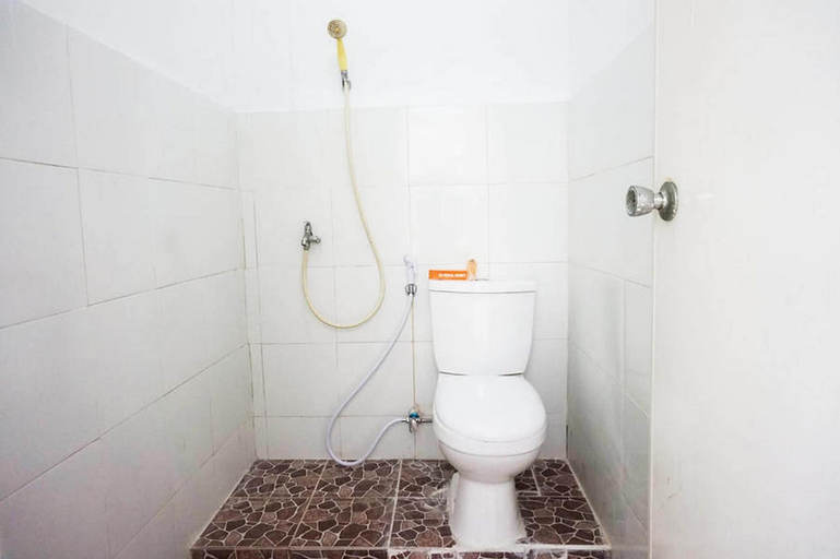 KoolKost Female Syariah @ Jalan Taman Bunga Merak, Malang