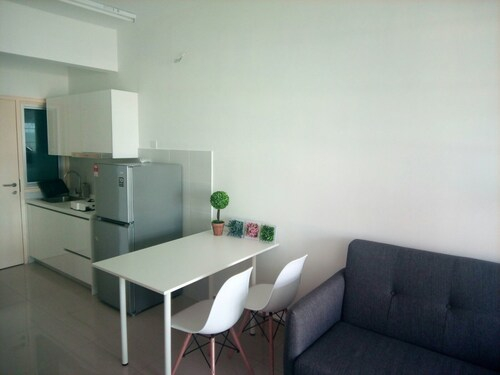 Private Studio Suite Galleria Equine, Kuala Lumpur