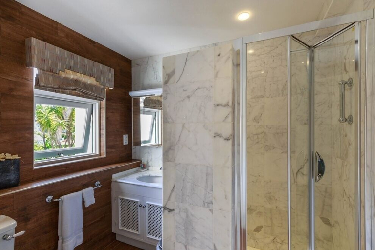 Bathroom 3, Mullins Bay - Townhouse 7