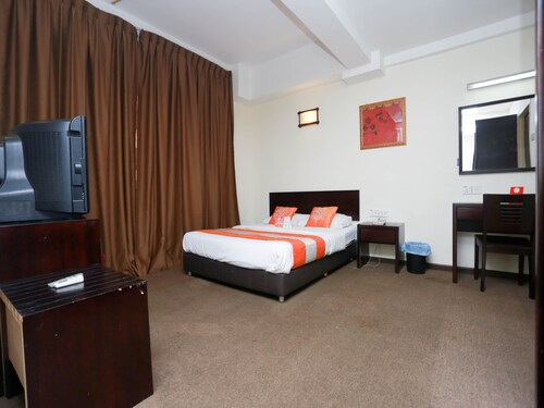 Oyo 222 Ar-Raudhah Hotel, Johor Bahru
