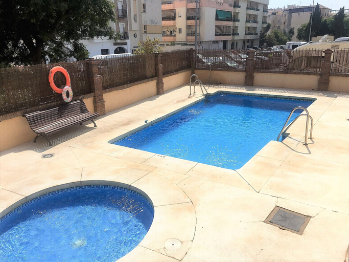Sport & Beauty, Penthouse Cala de Nerja Casasol, Málaga