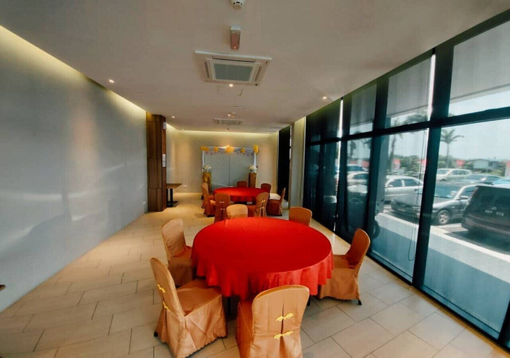 Roxy Hotel Serian, Serian