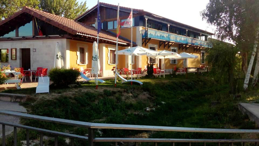 Exterior & Views 2, Spacious and Modern House in Cardenuela Riopico, Burgos