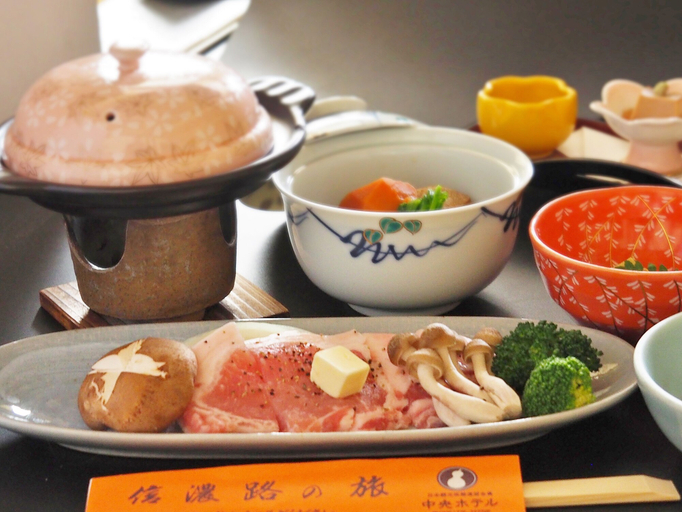 Food & Drinks 5, Chuo Hotel, Chikuma