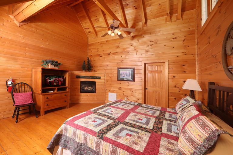 Bedroom 4, Echoes of Eden - Four Bedroom Cabin, Sevier