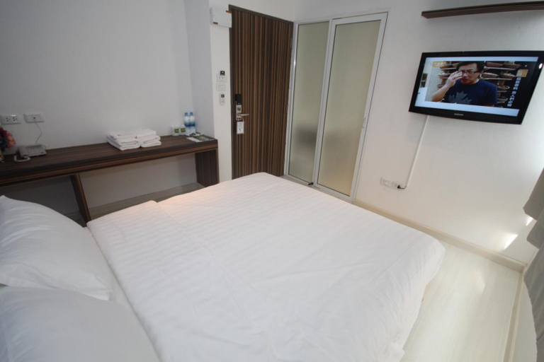 Bedroom 3, Nantra Ekamai Hotel, Wattana