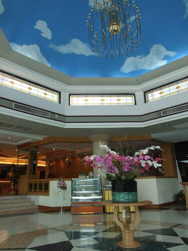 Ratchada City Hotel, Huai Kwang