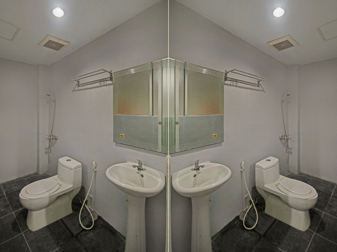 OYO 2574 Z Suites Hotel, Medan