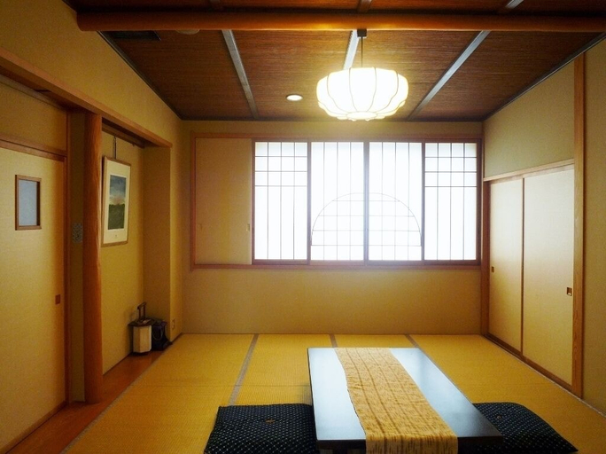 Bedroom, Chuo Hotel, Chikuma