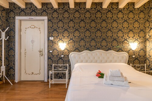 Villa Dolcetti, Venezia