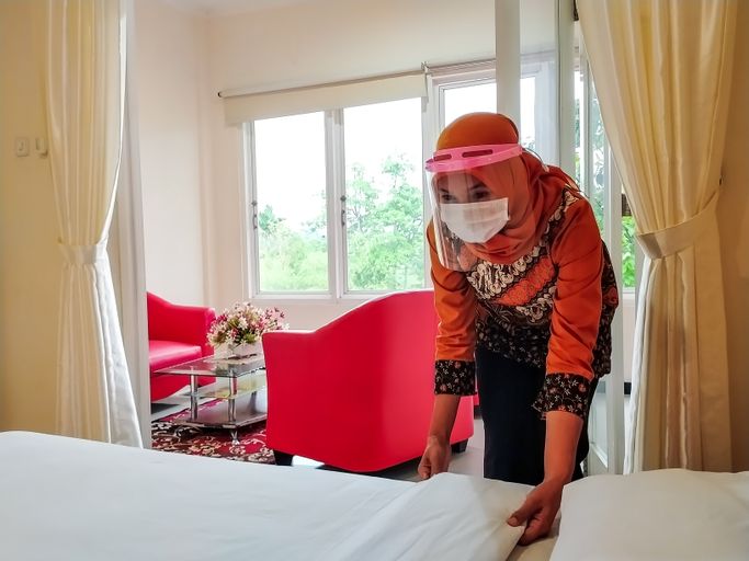 Others, N Sungkar Guest House Syariah, Malang
