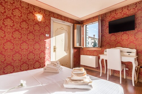 Villa Dolcetti, Venezia