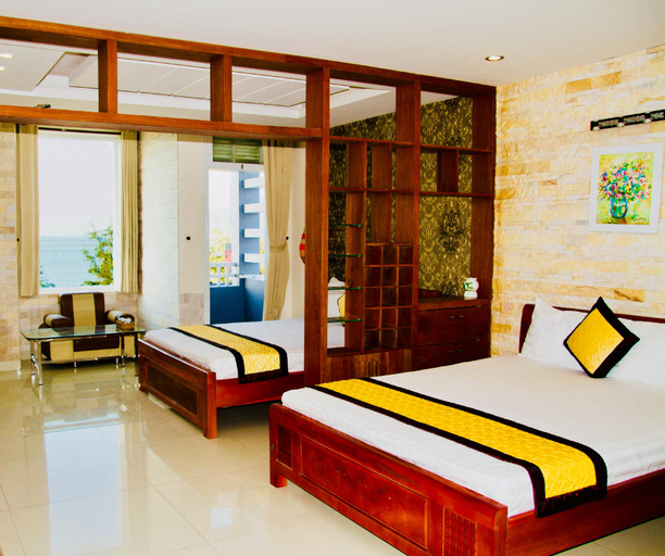 Whale Hotel, Thanh Khê