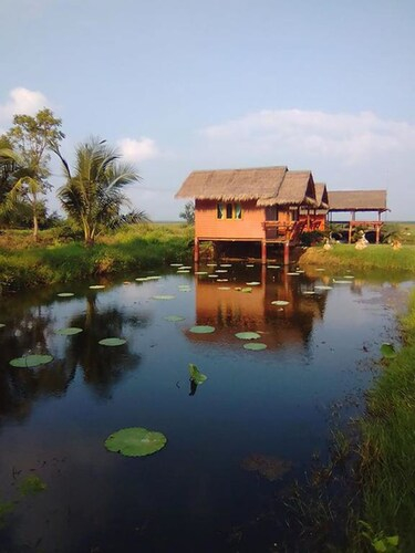 Lung Cha Homestay, K. Sam Roi Yot