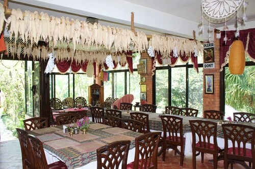 Castle Hotel, Gandaki