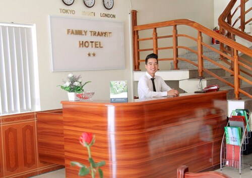 Family Transit Hotel, Sóc Sơn
