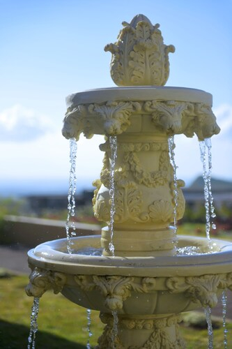 Les Mariannes Wellness Sanctuary-Adults Only,