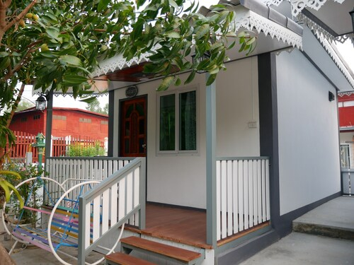 Muang Pho Resort, Muang Sukhothai
