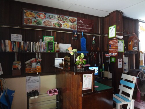 Baan Mai Guesthouse, Muang Mae Hong Son