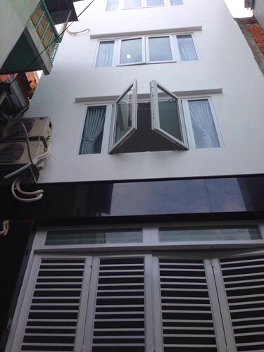 Smiley Apartment 9, Quận 1
