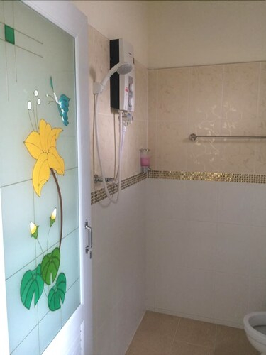 ThanaVill Resort, Mae Sot