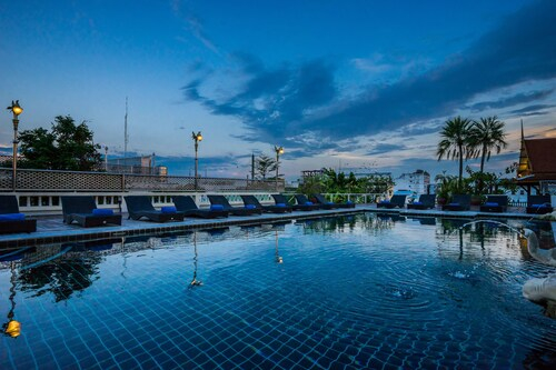 D&D Inn Khaosan, Phra Nakhon
