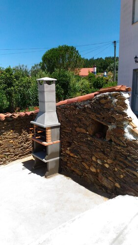 Visitar Bioucas II - Casa Tradicional Portuguesa, Abrantes