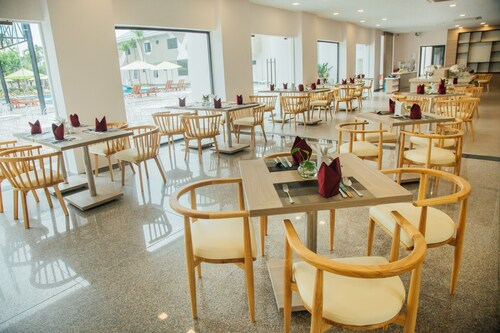 Green Hotel Danang, Liên Chiểu