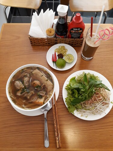 Lala Hostel, Quận 1