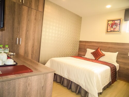 La Suite Hotel Da Nang, Sơn Trà
