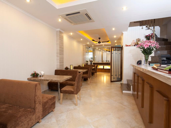 Rising Dragon Villa Hotel, Hoàn Kiếm