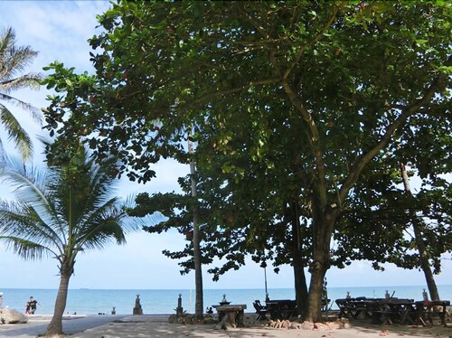 Talkoo Beach Resort Khanom, Khanom