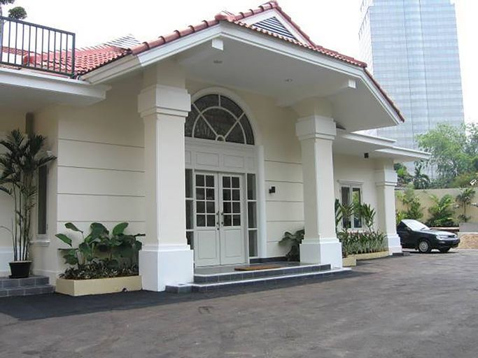 The Lombok Residence Hotel — Menteng, Jakarta Pusat