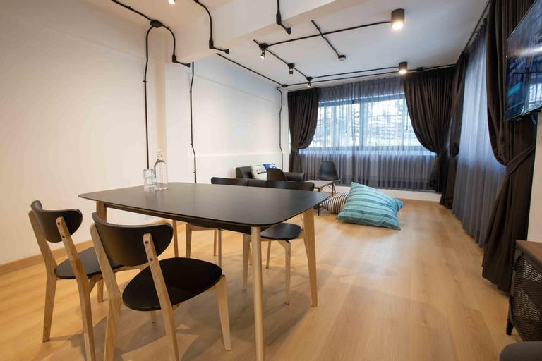 Dining Room 8