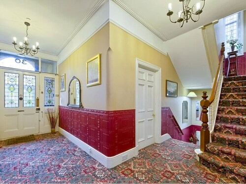Glenthurston, London