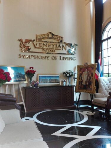 Venetian Signature Jomtien by Tik, Sattahip